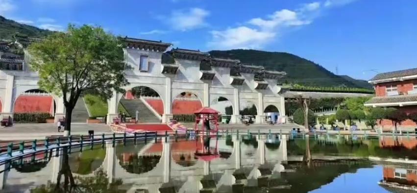西安霸陵墓園墓地多少錢(qián)