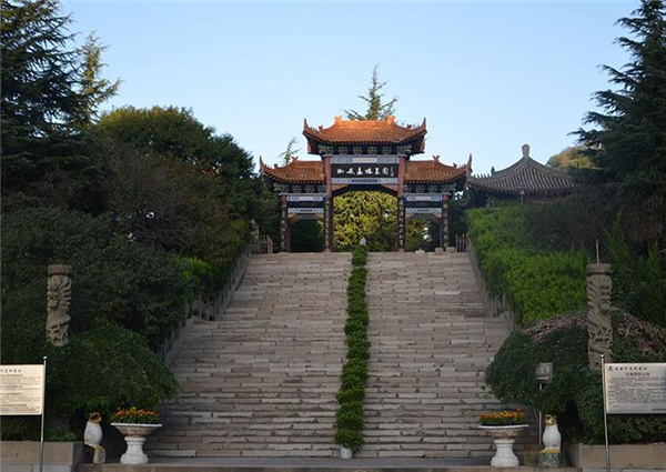 西安高橋骨灰墓園在哪個(gè)位置