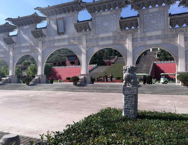 西安霸陵新區(qū)墓園怎么樣？